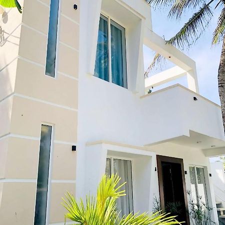 Katuneriya Ayona Beach Villa מראה חיצוני תמונה