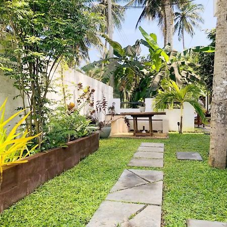 Katuneriya Ayona Beach Villa מראה חיצוני תמונה